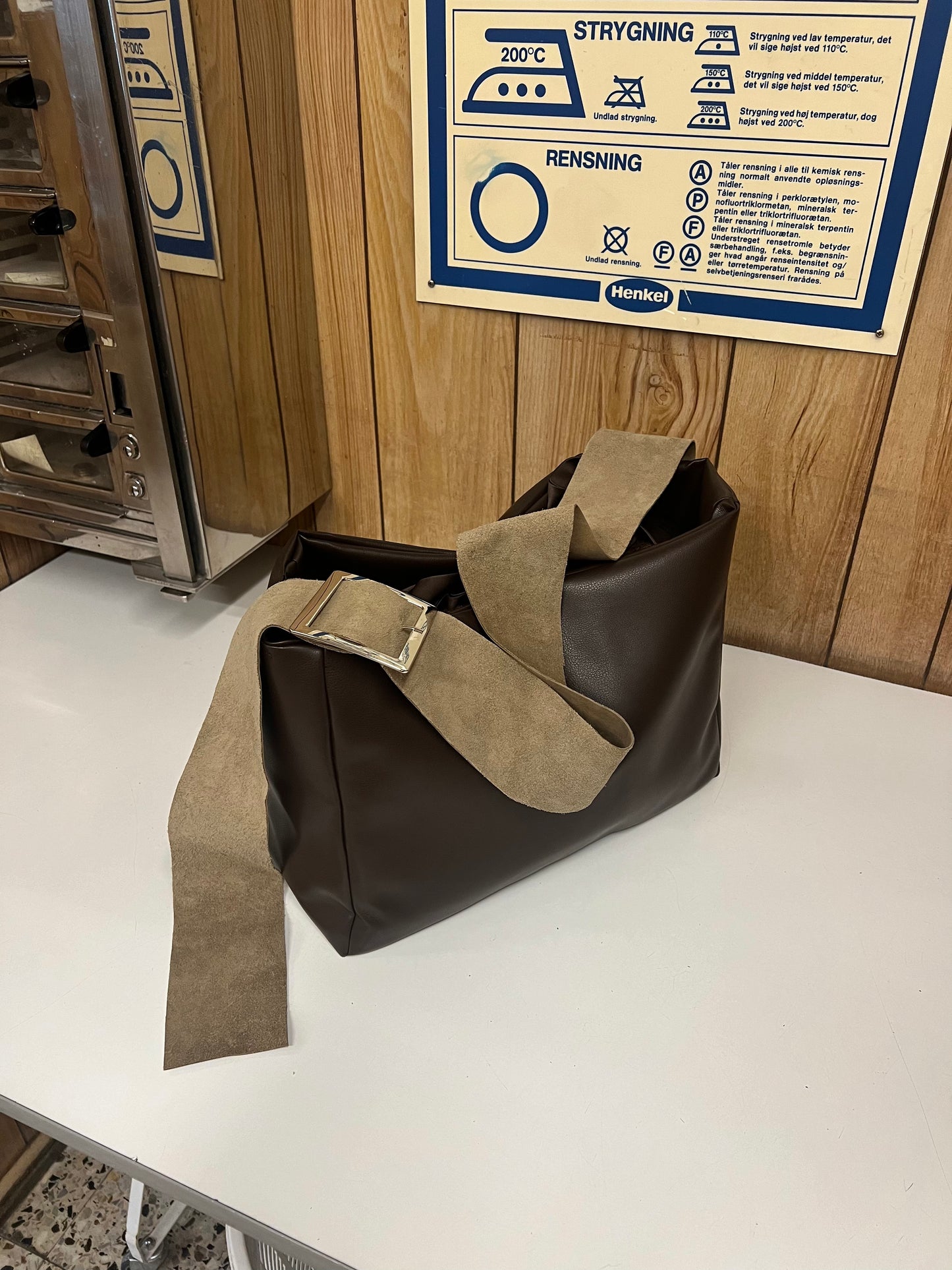 SQUARE buckle - brown big - beige strap