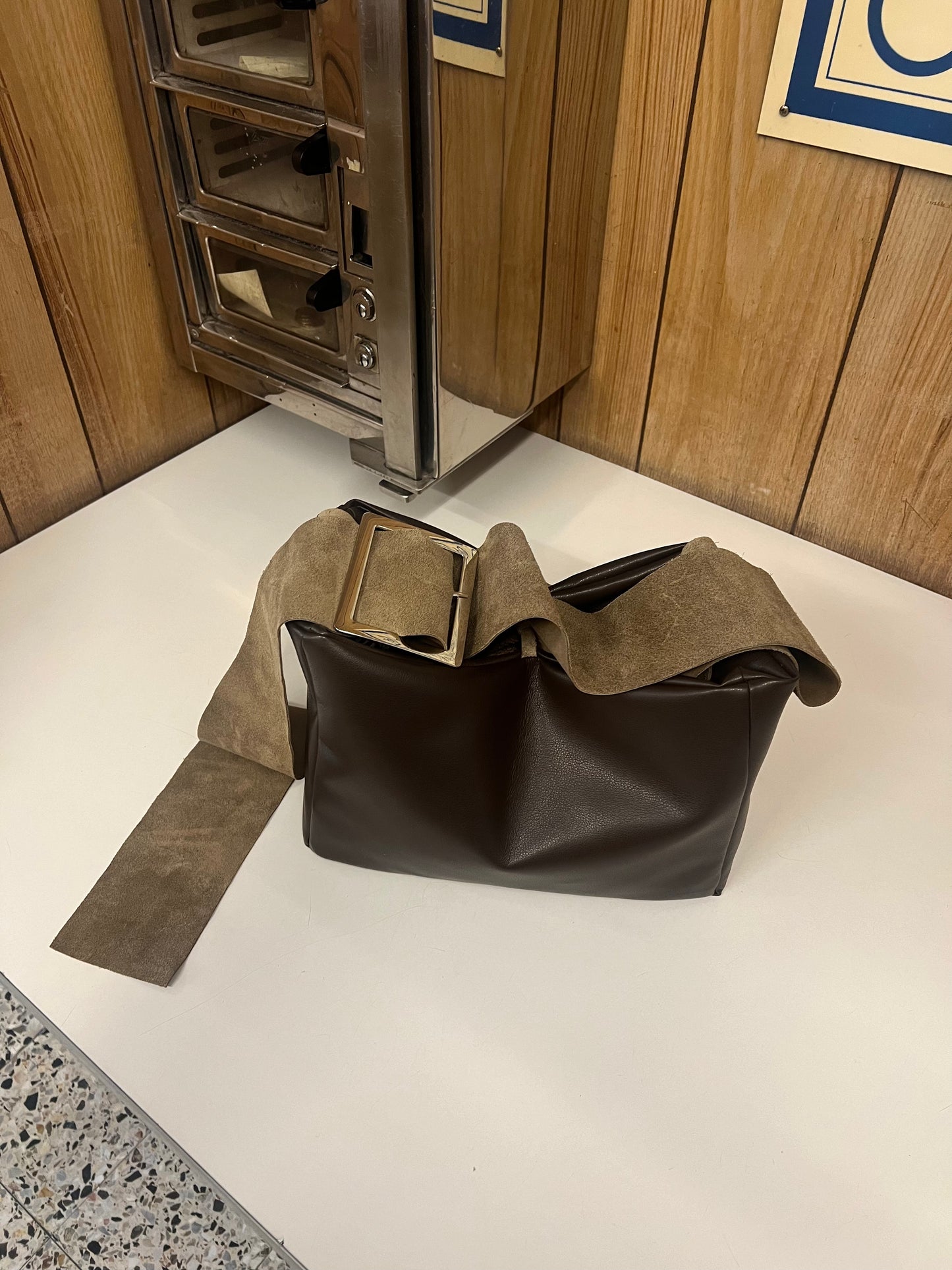 SQUARE buckle - brown small - beige strap